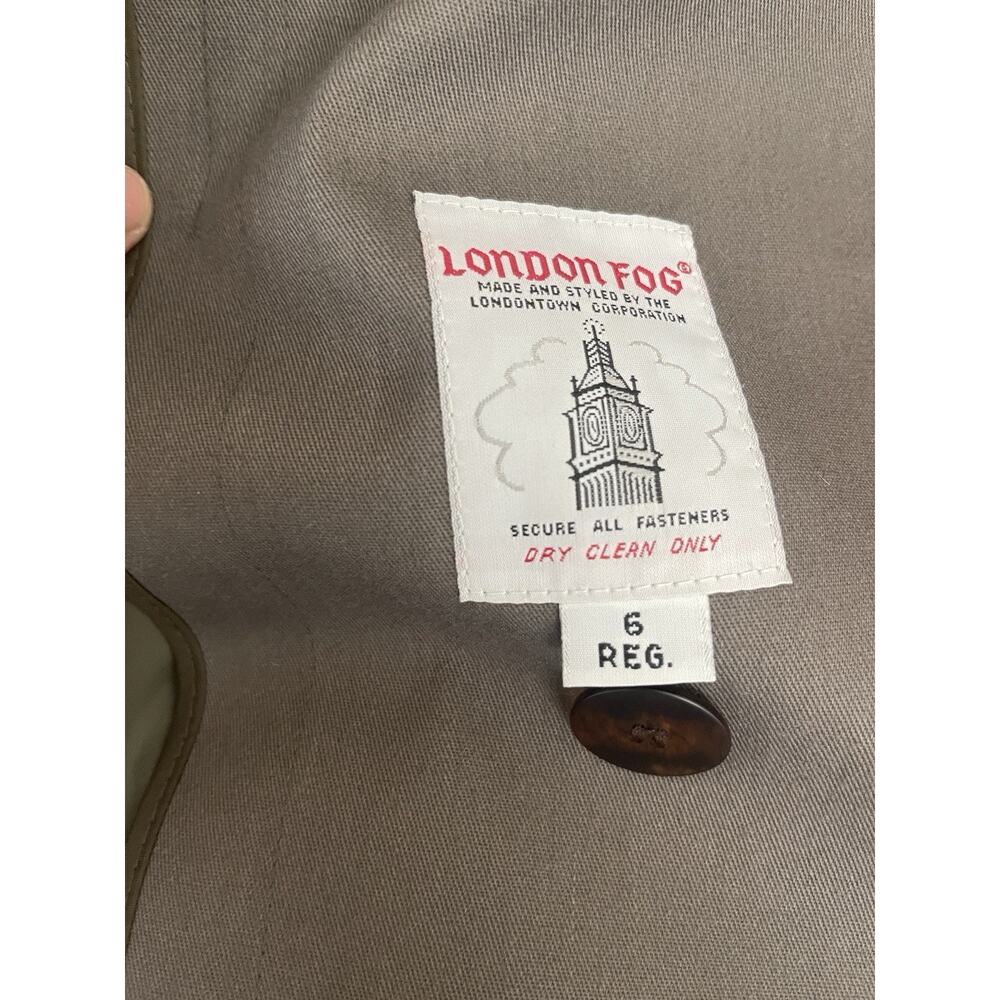 Vintage London Fog Women’s Trench Long Coat Khaki Notch Lapel Belted Size 6 - Picture 12 of 12